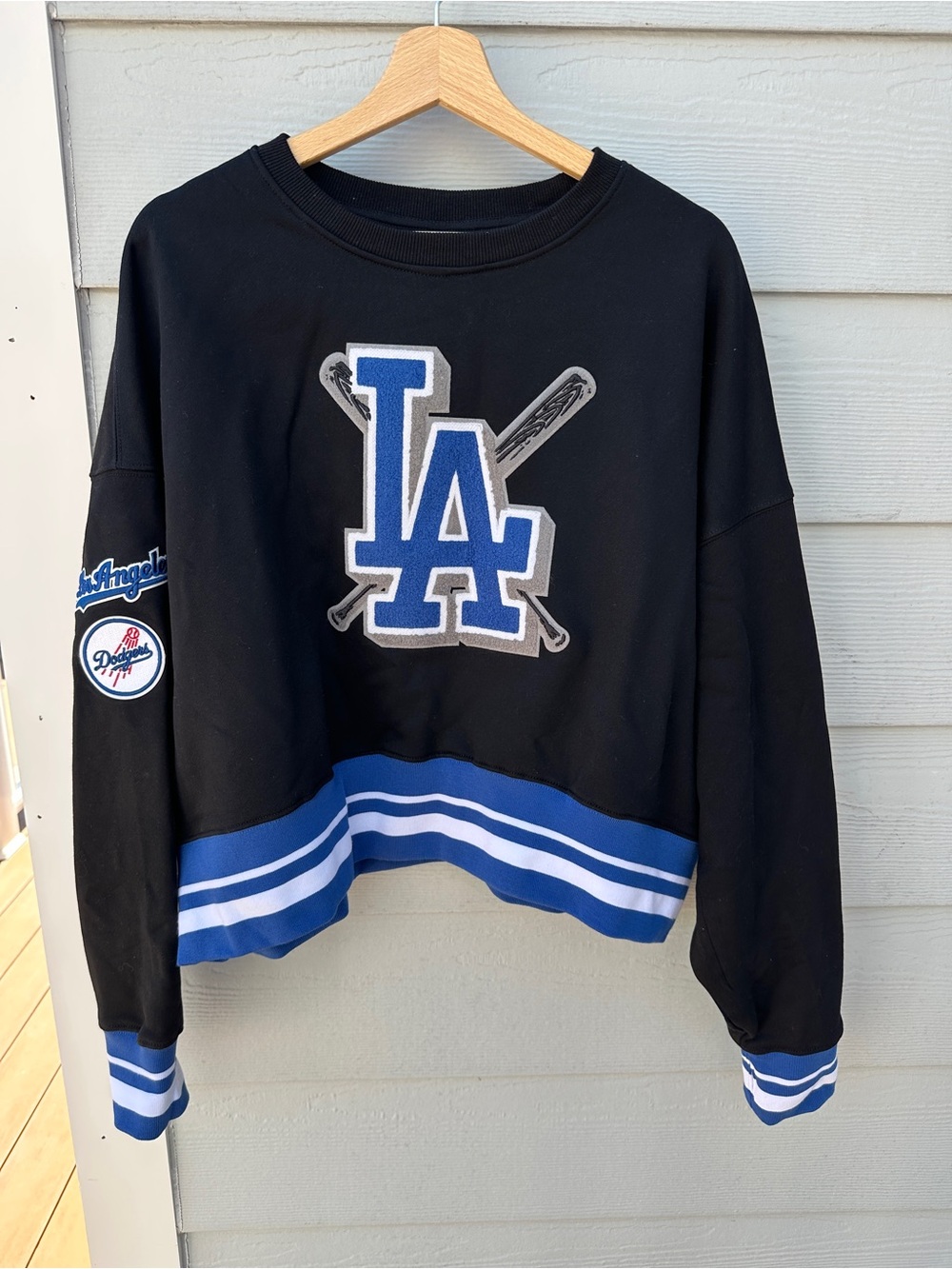 Pro Standard Los Angeles Dodgers MLB Sweatshirt – Size M New with tags